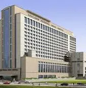kokilaben-dhirubhai-ambani-hospital-medical-research-institute-mumbai